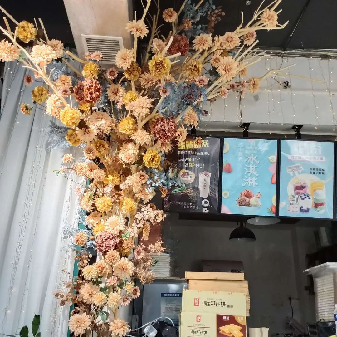 博思花藝婚慶教育，婚慶培訓，花藝培訓，插花培訓，花藝師培訓，主持人培訓，商務主持人培訓，花店運營培訓，花店全系統(tǒng)營銷，小白開花店，小白學主持，金璽棠婚慶酒店，金璽棠總部，鄭州金麻雀教育科技有限公司