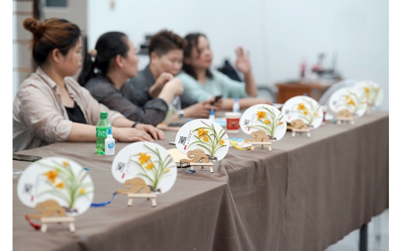 頌花匠的沙龍課能給你什么？